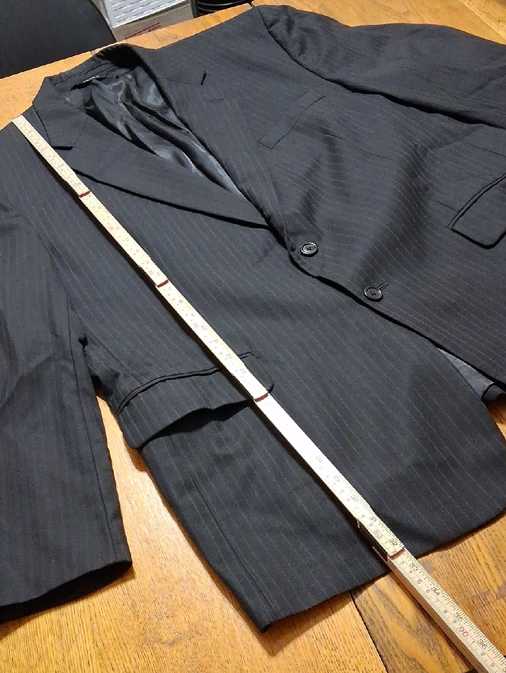 JoS. A BANK Mens Blazer WOOL 48R BLACK Preowned Coat Jacket Sport ? Used Striped